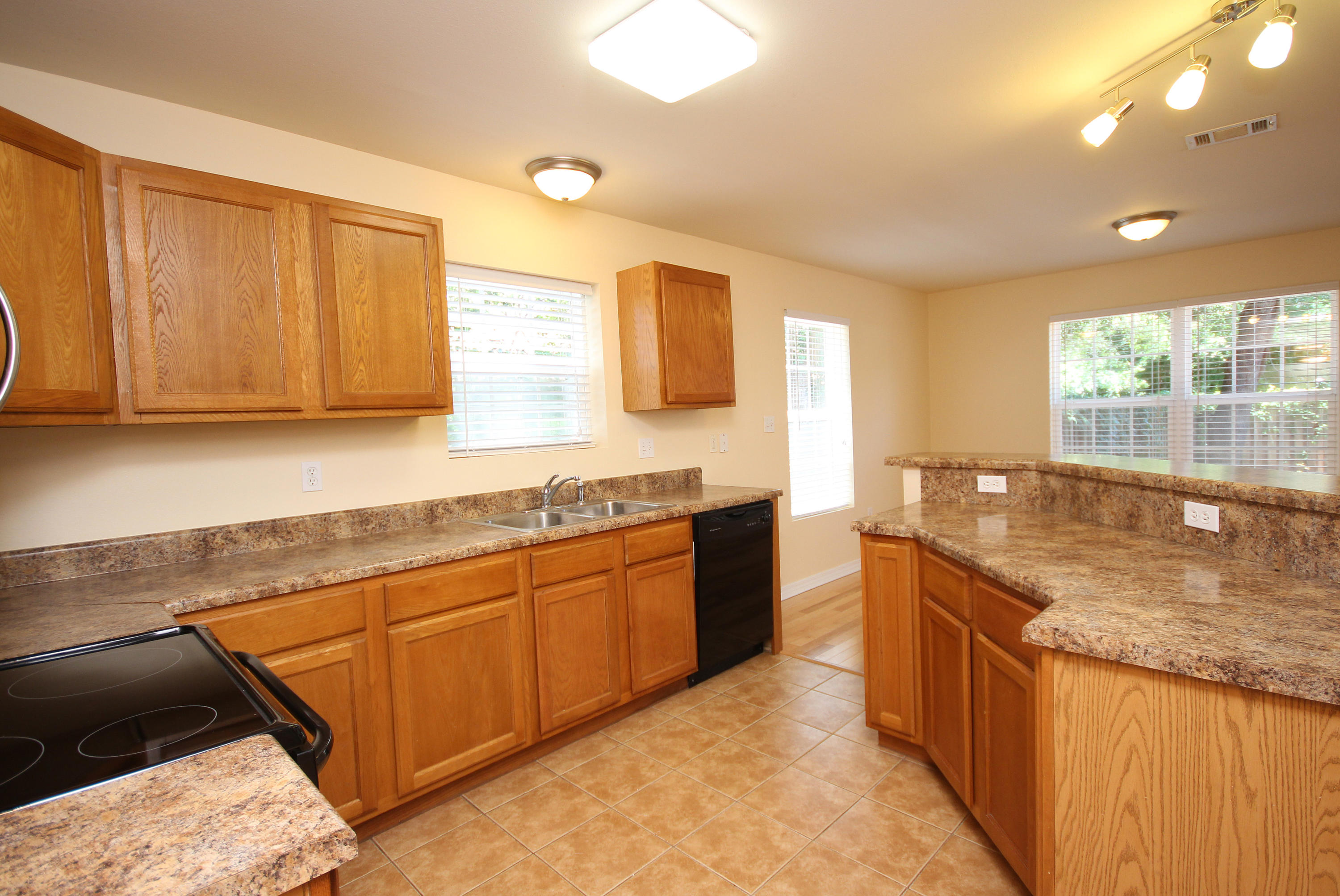 King's Port Townhomes - Residential