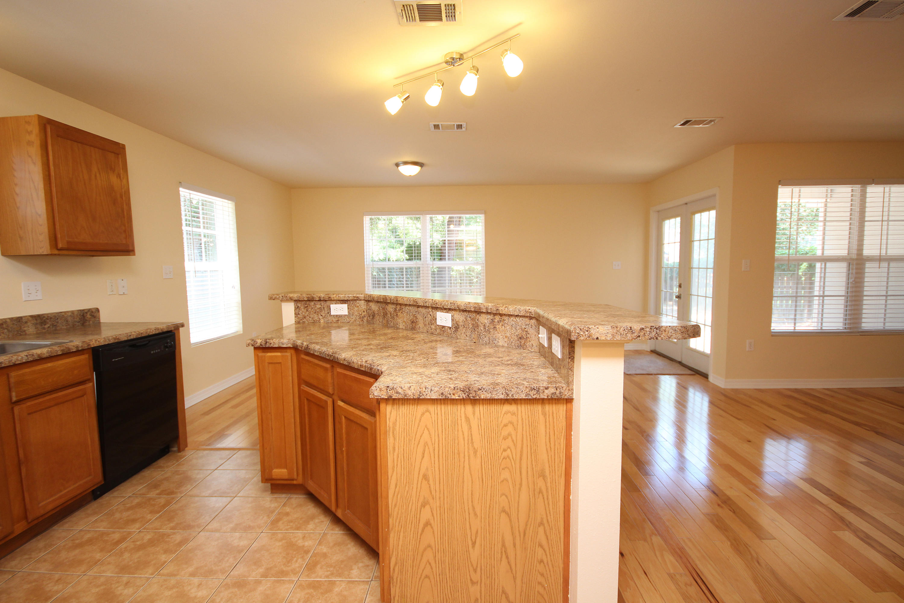 King's Port Townhomes - Residential