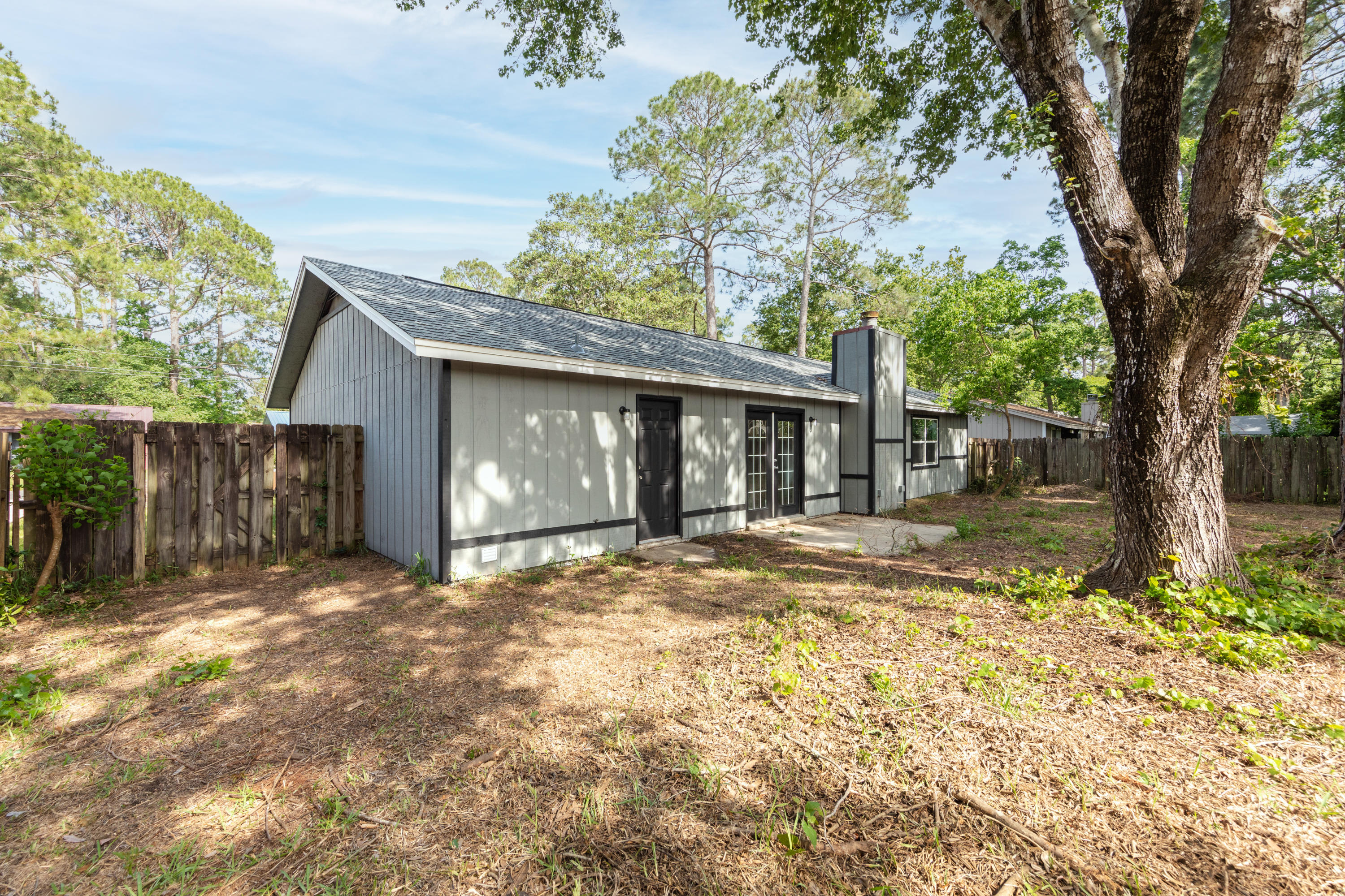 PINE MEADOWS 2ND ADDN - Residential