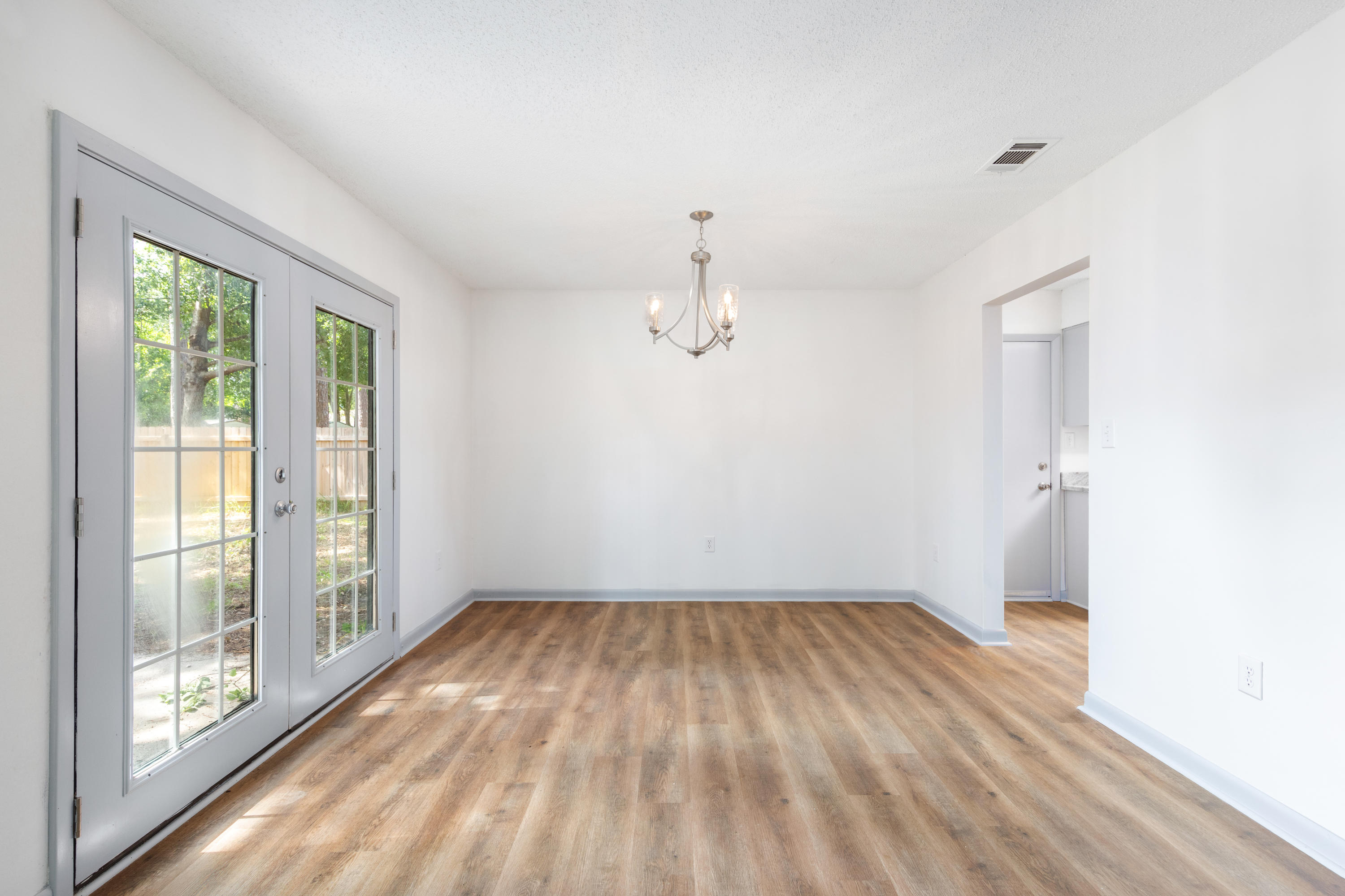 PINE MEADOWS 2ND ADDN - Residential