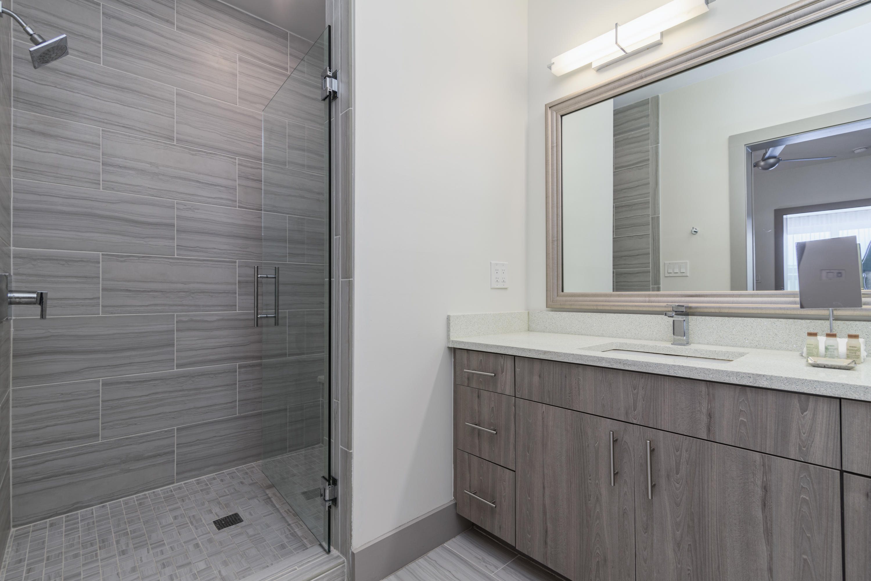 THE POINTE - Residential