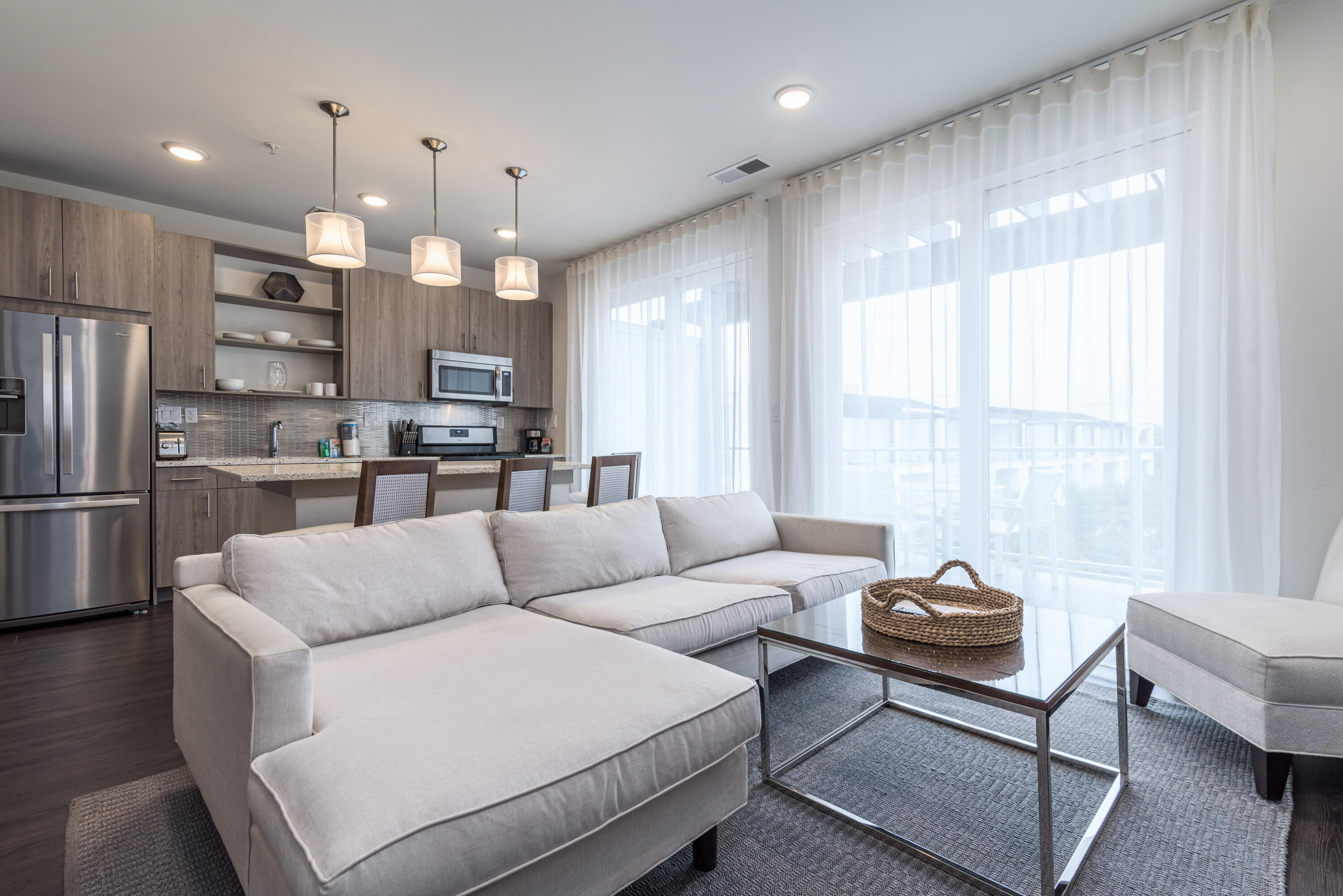 THE POINTE - Residential