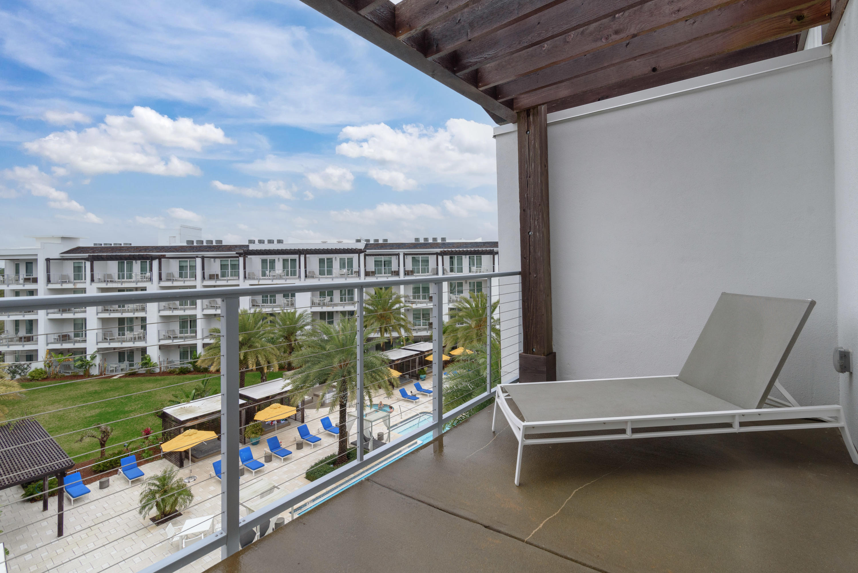 THE POINTE - Residential