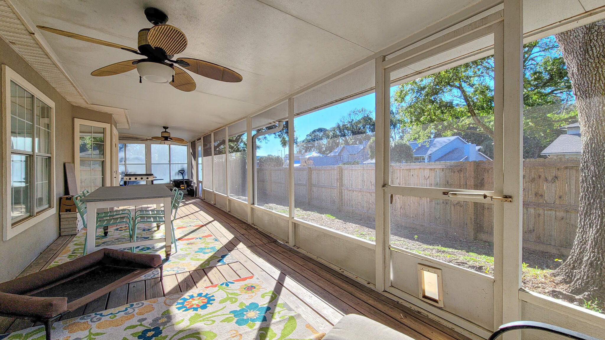 ISLANDVIEW BEACH - Residential