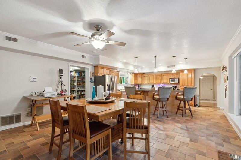 Crestview Suburb - Residential