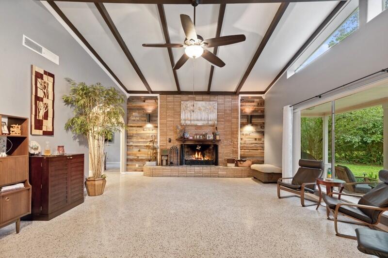 Crestview Suburb - Residential