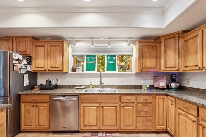 Crestview Suburb - Residential