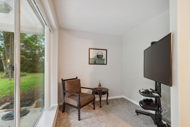 Crestview Suburb - Residential