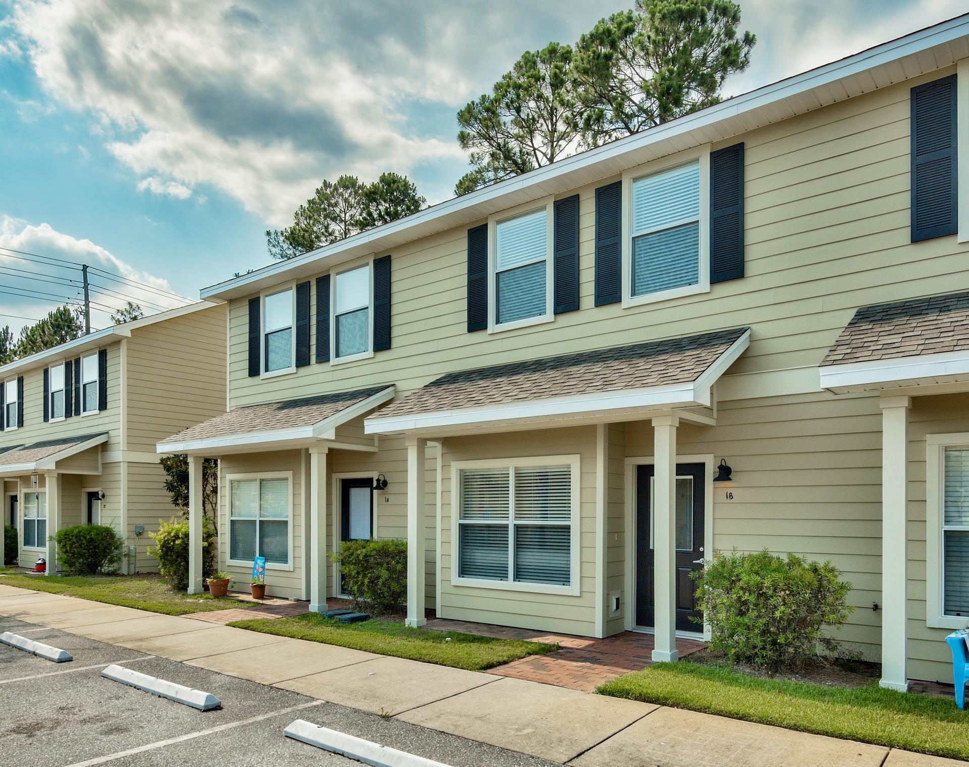 PALMS OF FREEPORT - Residential