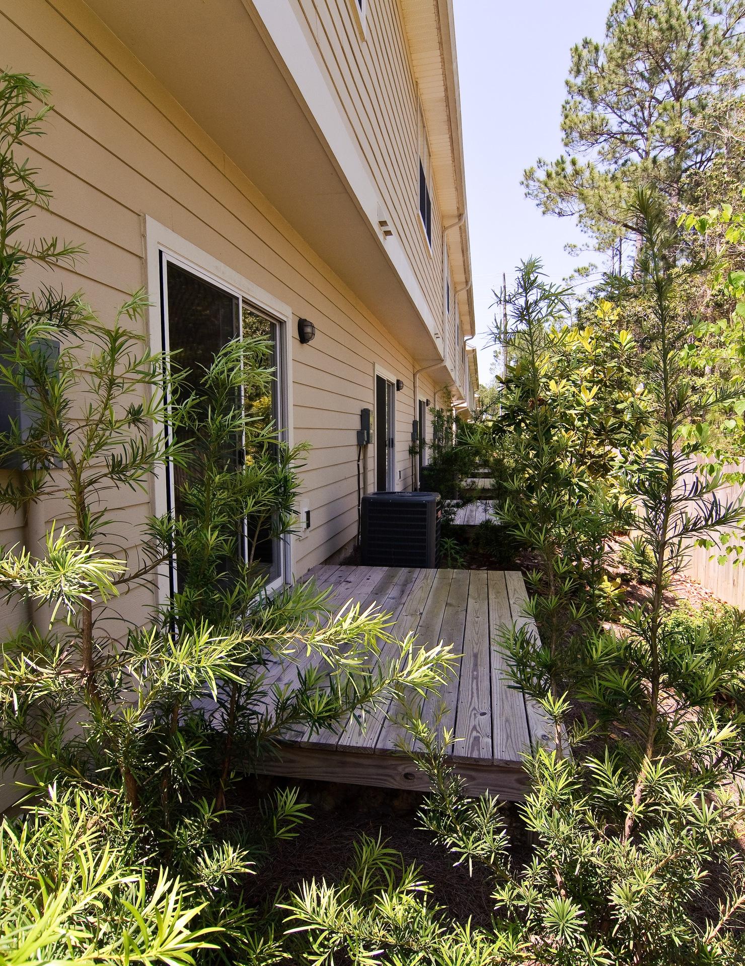 PALMS OF FREEPORT - Residential