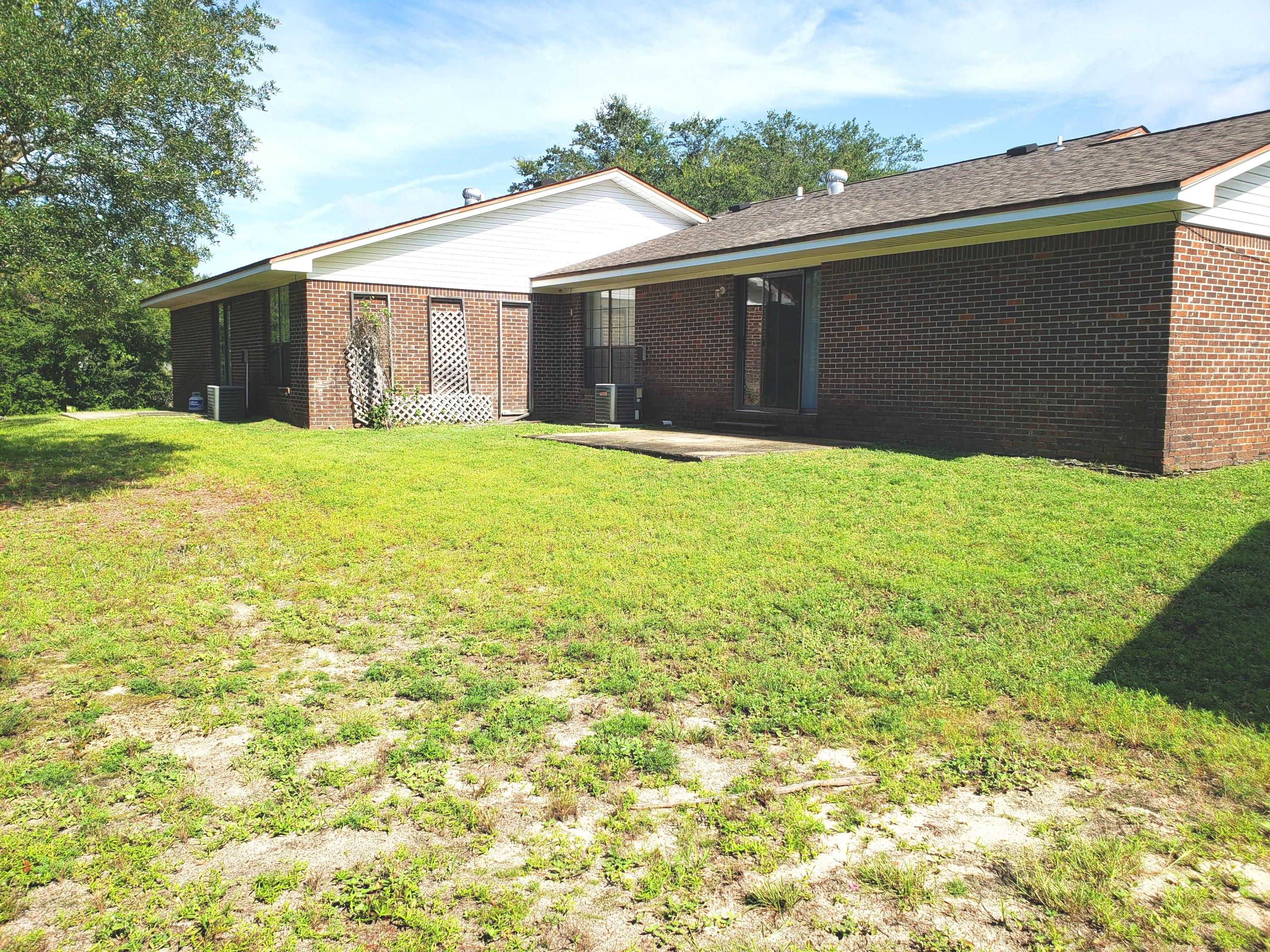 WYNNEHAVEN BEACH ESTATES 1ST ADDN - Residential Lease