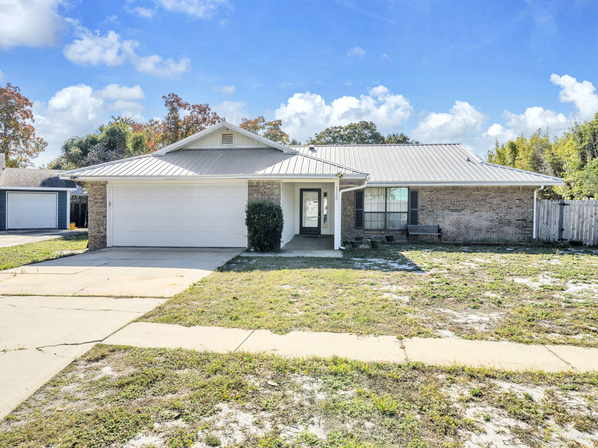 QUIET WOOD - Residential