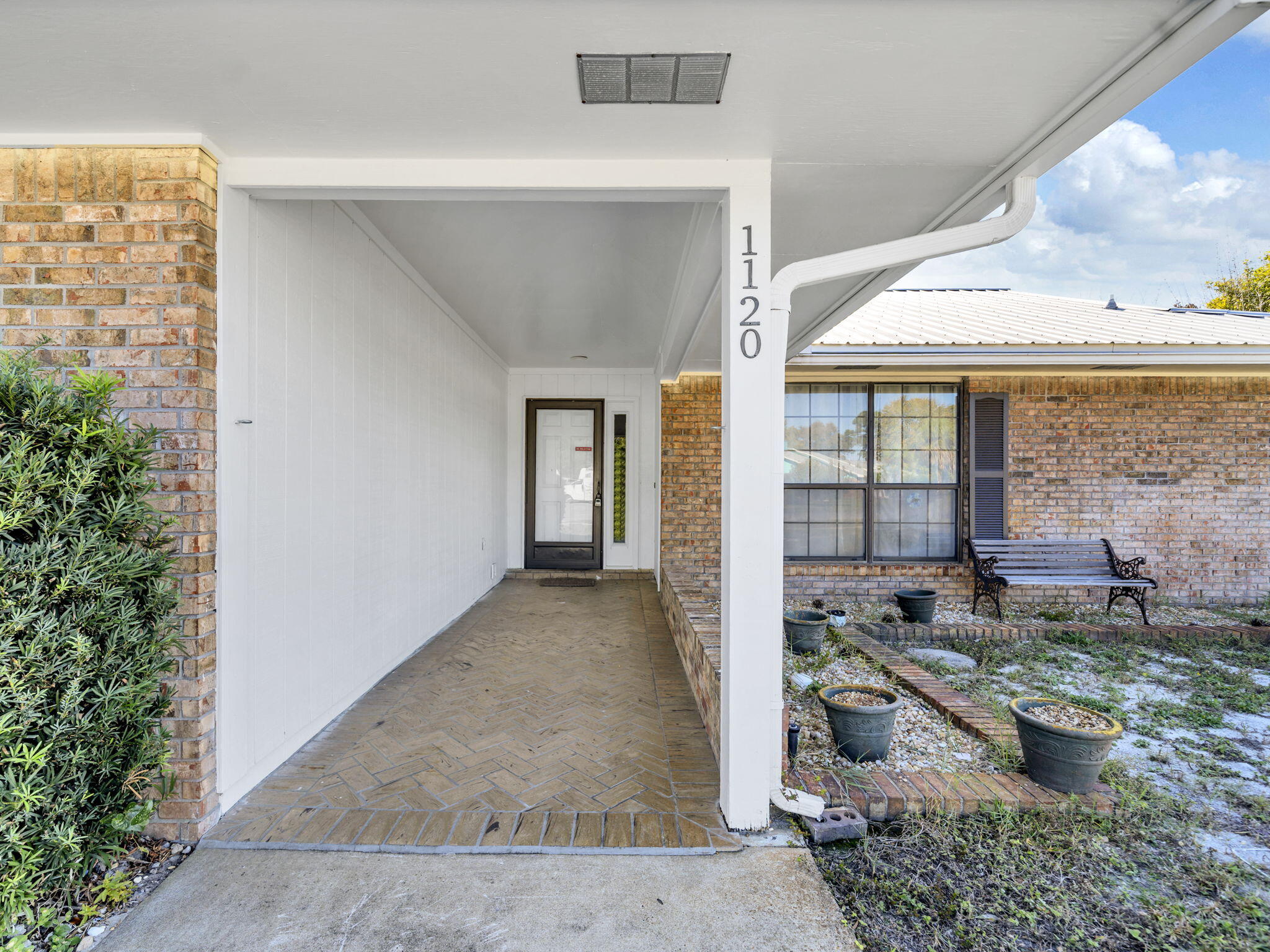 QUIET WOOD - Residential