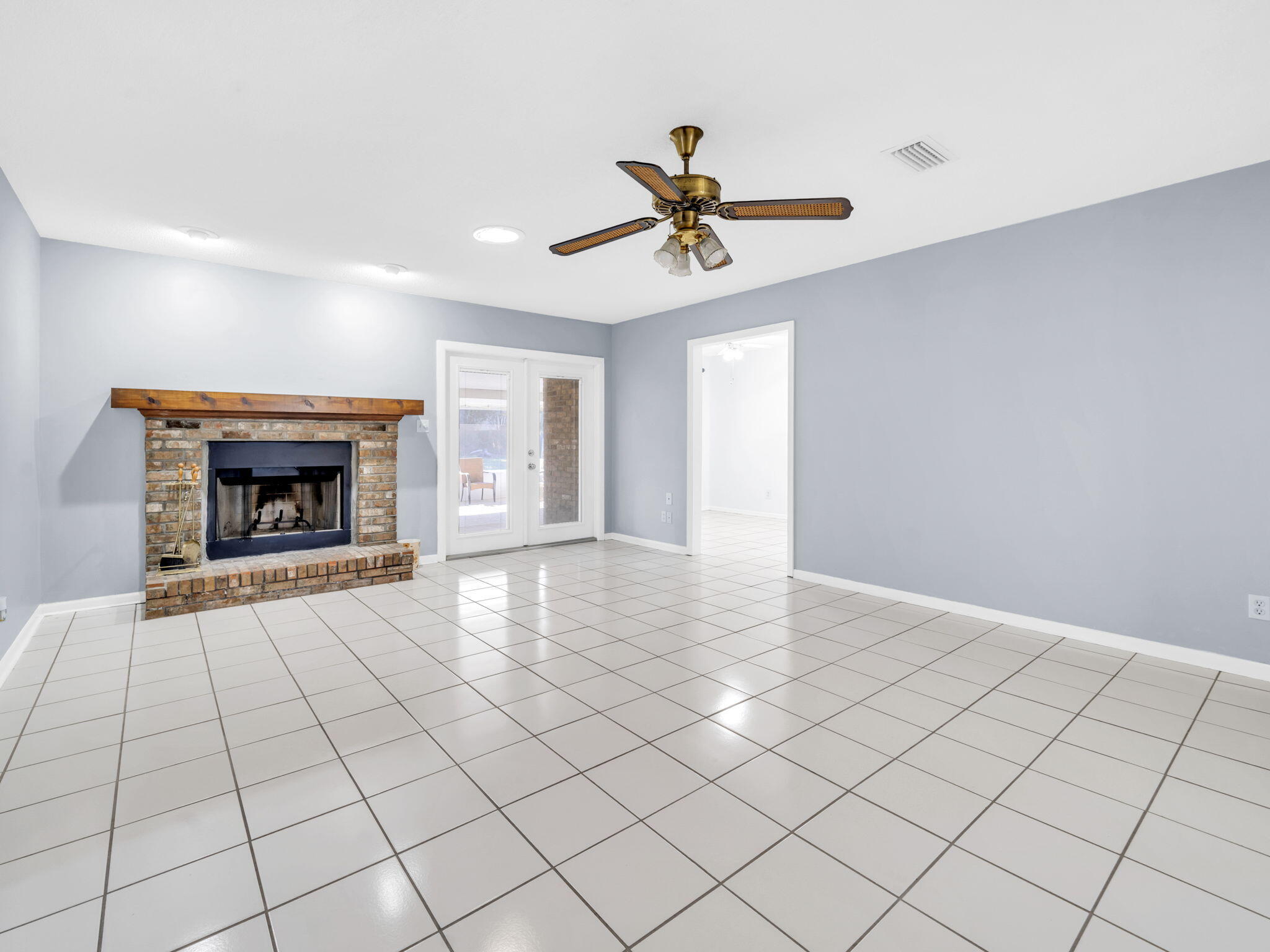 QUIET WOOD - Residential