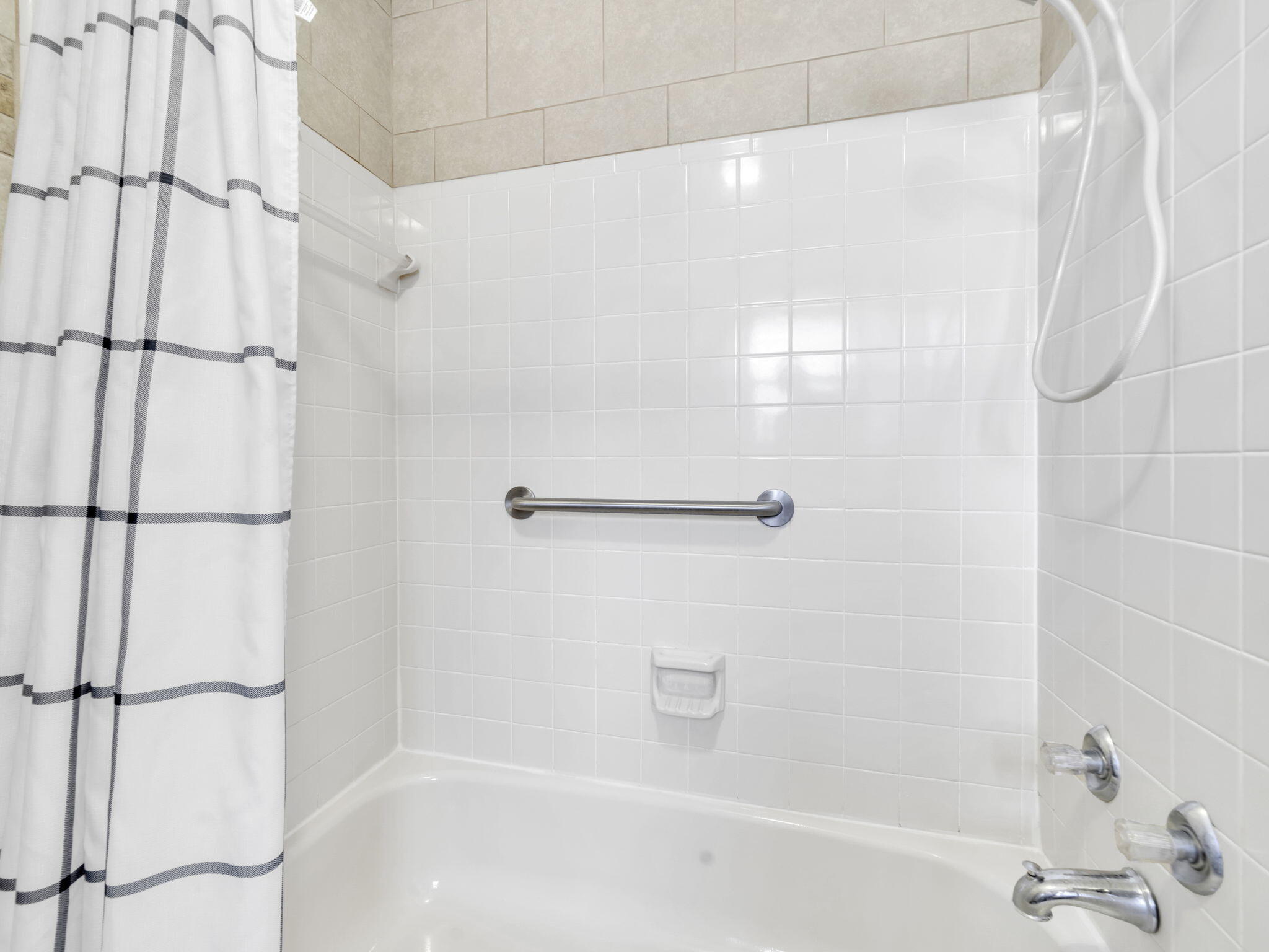 QUIET WOOD - Residential