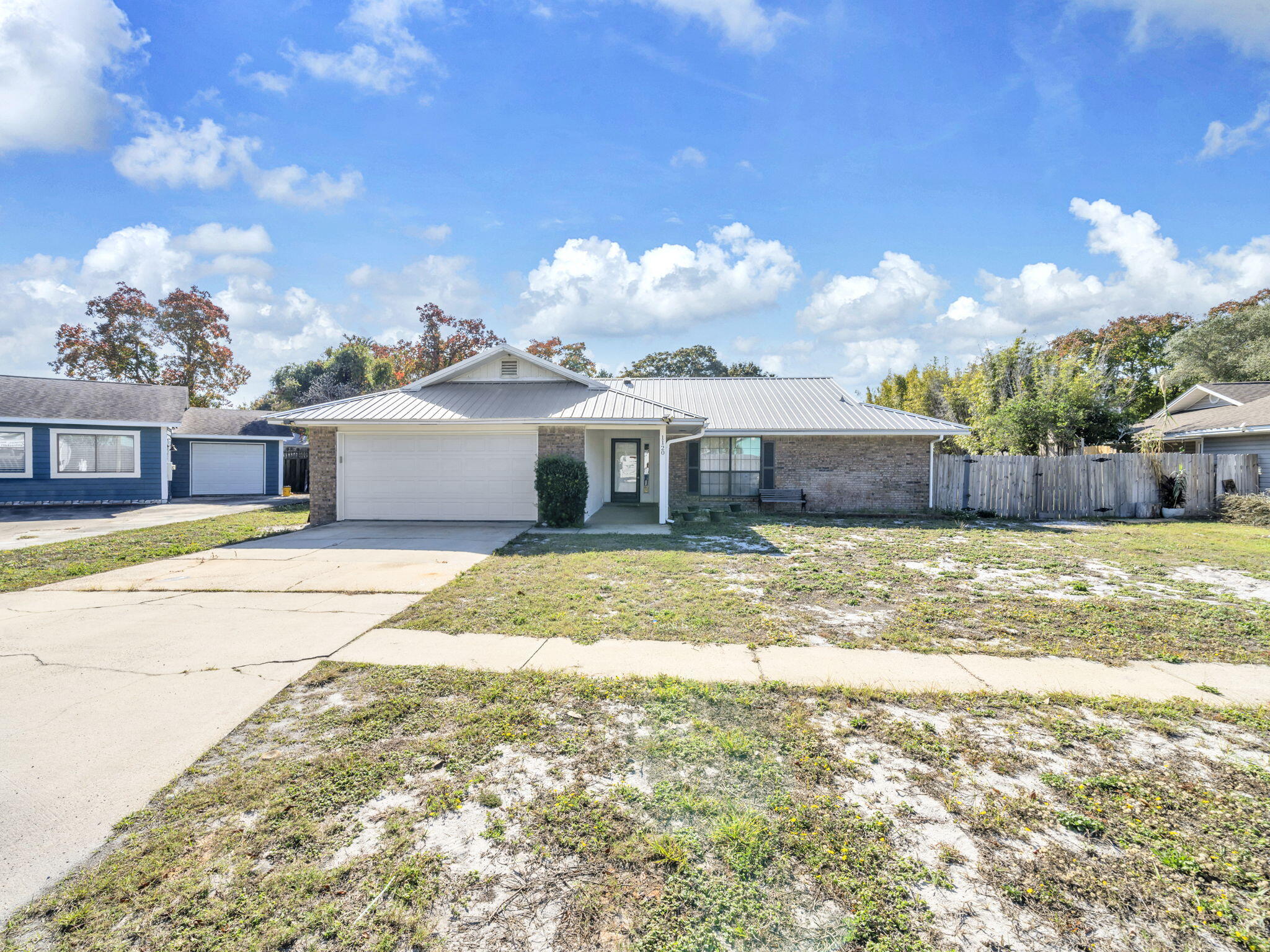 QUIET WOOD - Residential