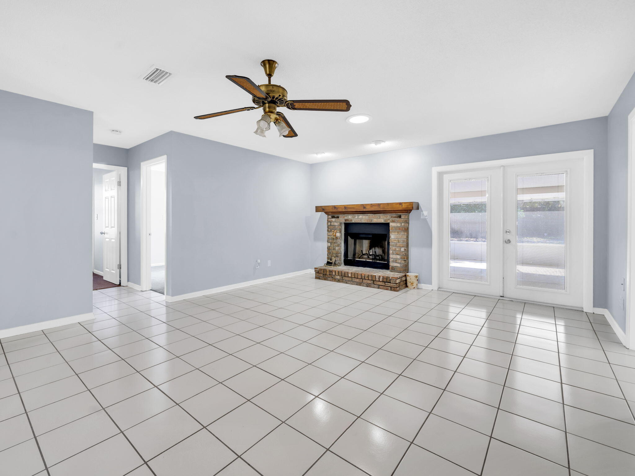 QUIET WOOD - Residential