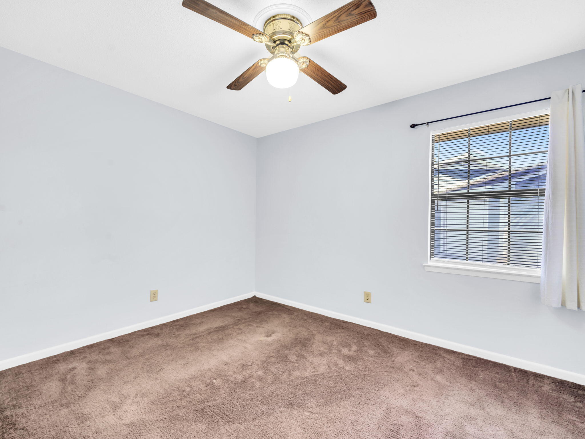 QUIET WOOD - Residential