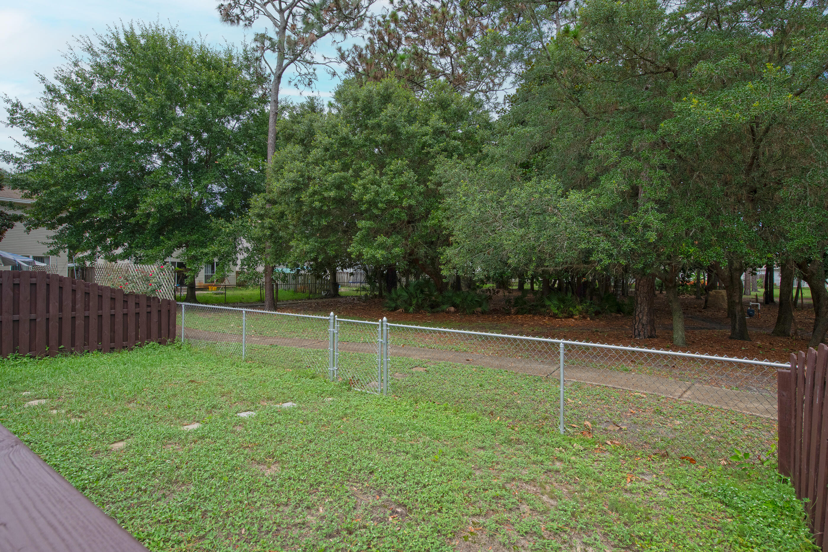 SHALIMAR COTTAGES - Residential