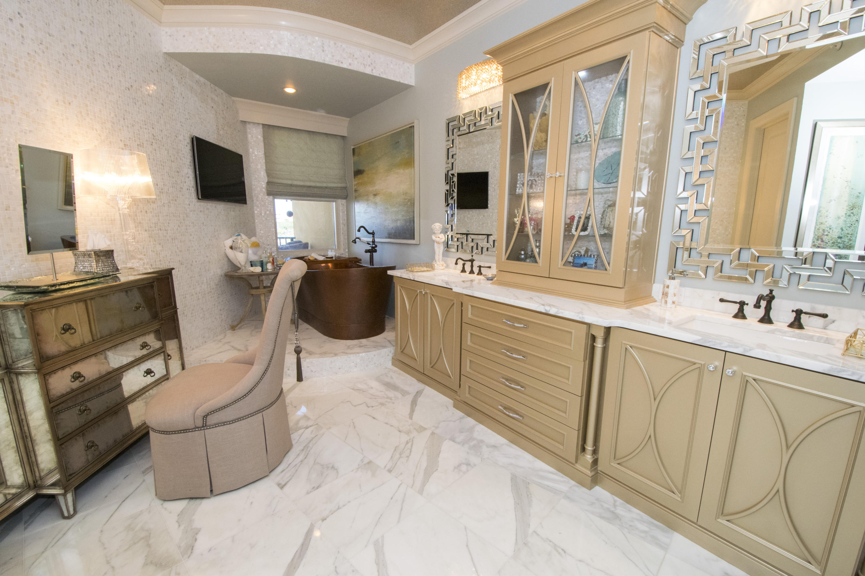 SANCTUARY BY THE SEA CONDO - Residential