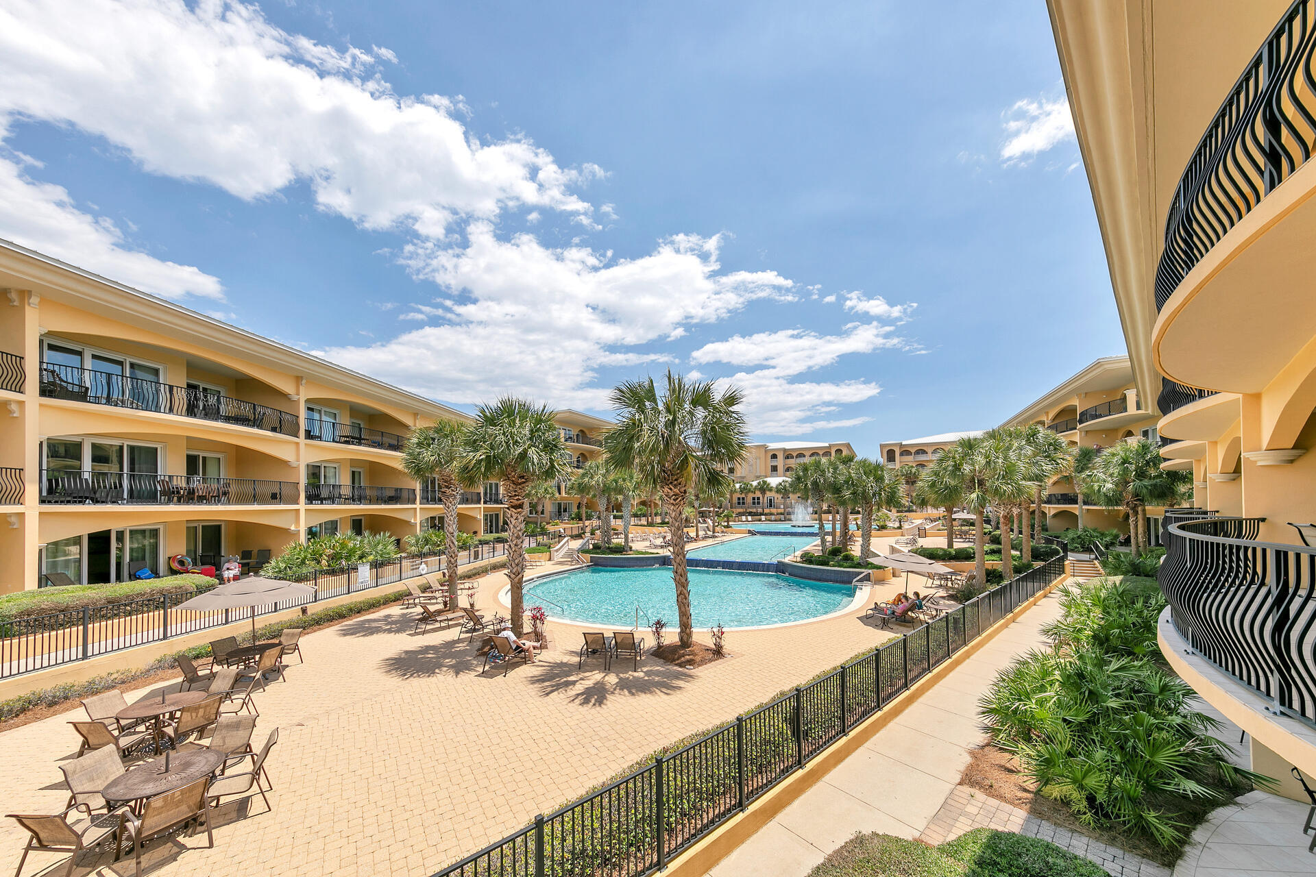 ADAGIO - Residential