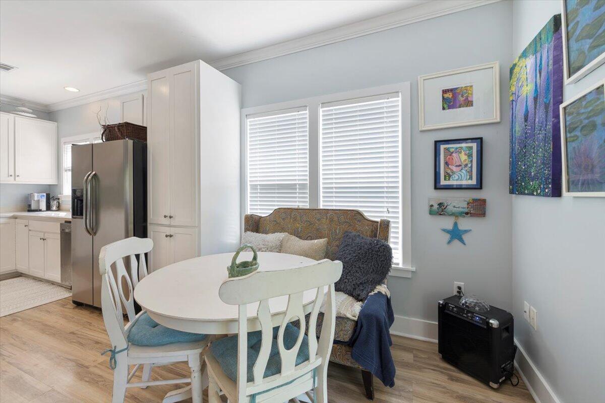 MAGNOLIA BEACH - Residential