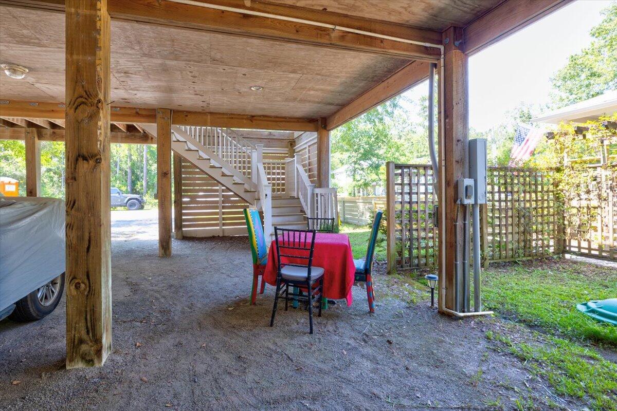 MAGNOLIA BEACH - Residential