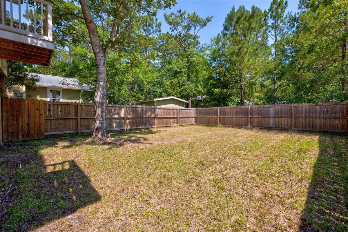 MAGNOLIA BEACH - Residential