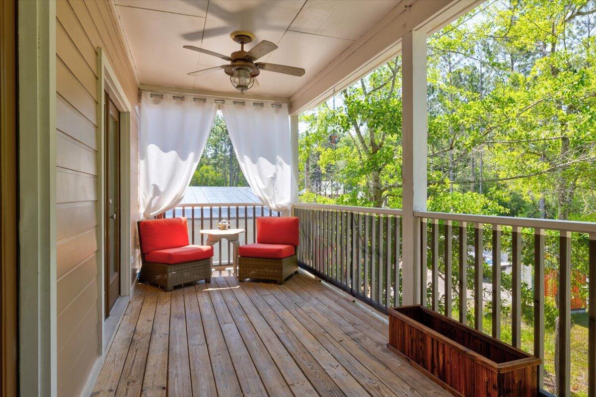 MAGNOLIA BEACH - Residential