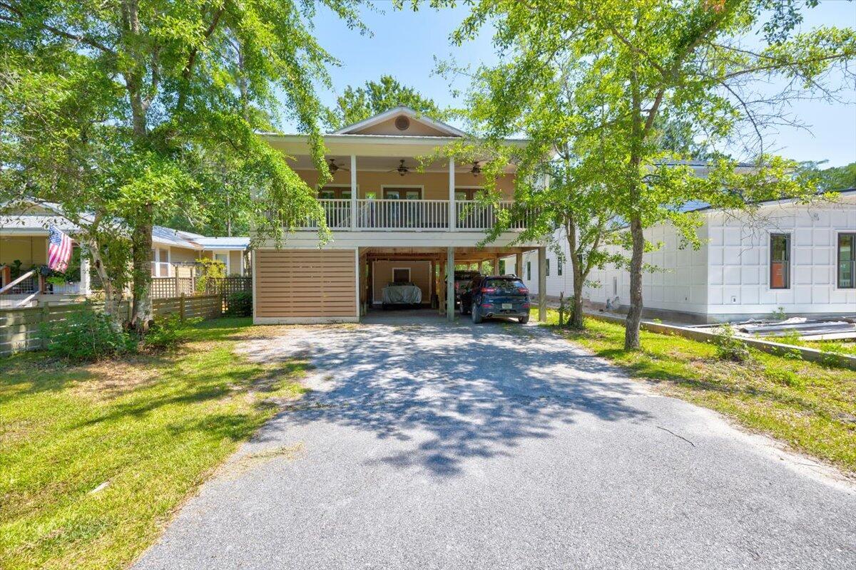 MAGNOLIA BEACH - Residential