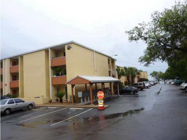 CEDARS CONDO - Residential Lease