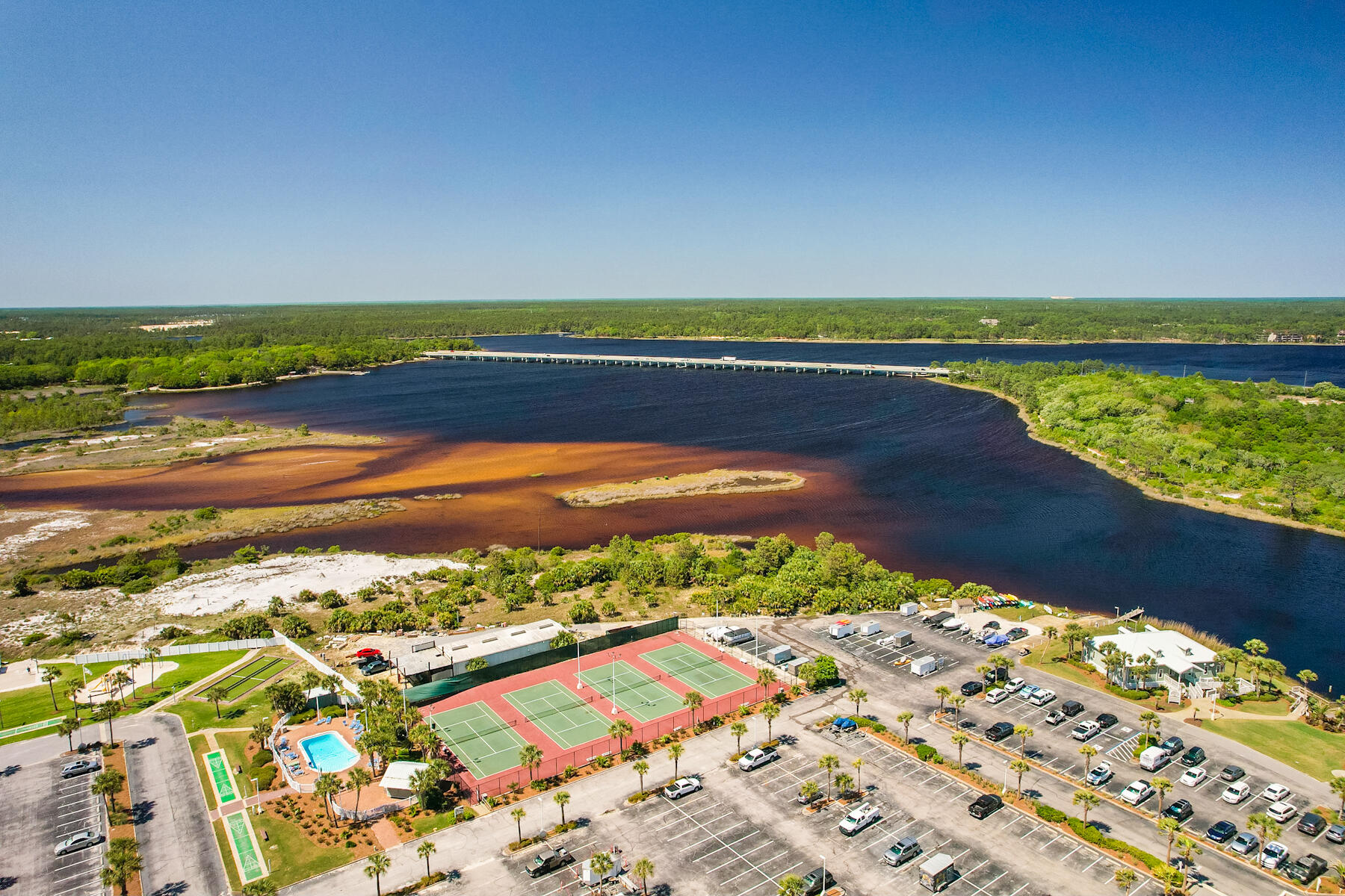 PINNACLE PORT PHASE 1 - Residential