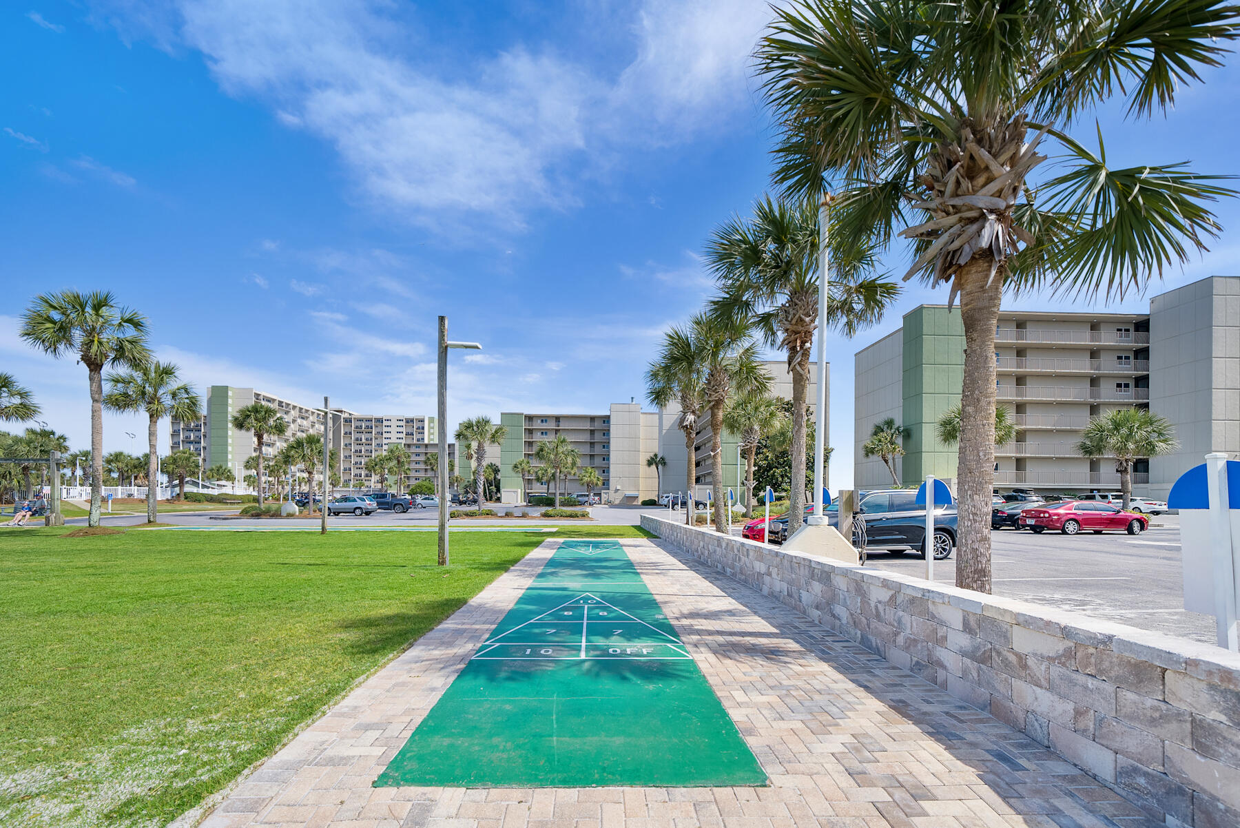 PINNACLE PORT PHASE 1 - Residential