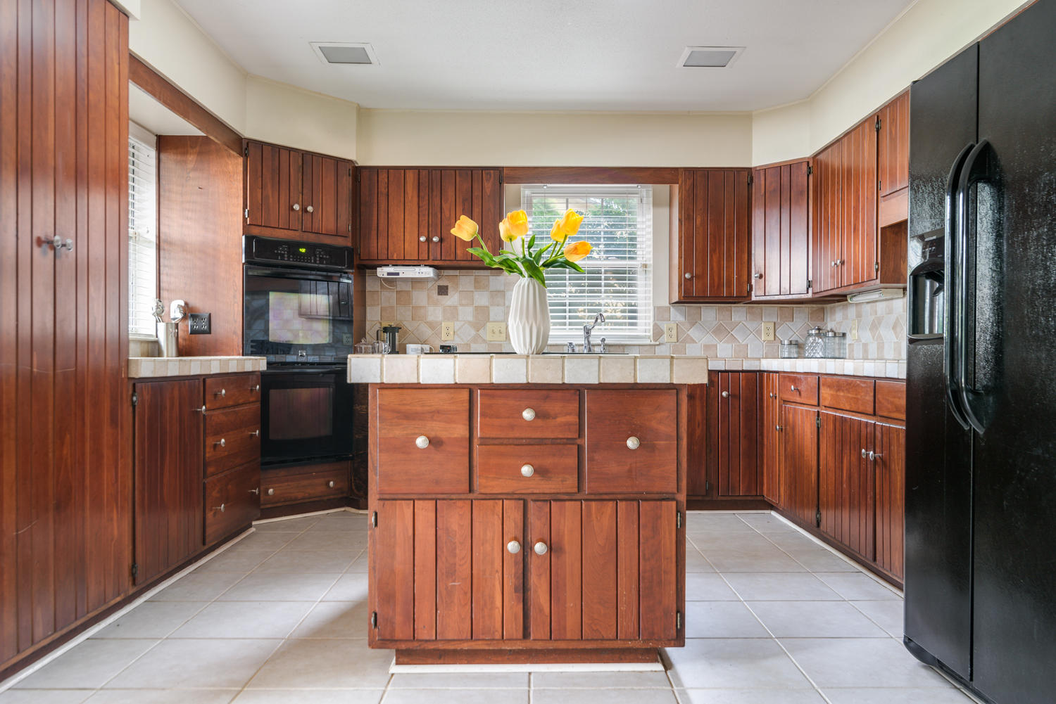 COLONY ESTATES - Residential