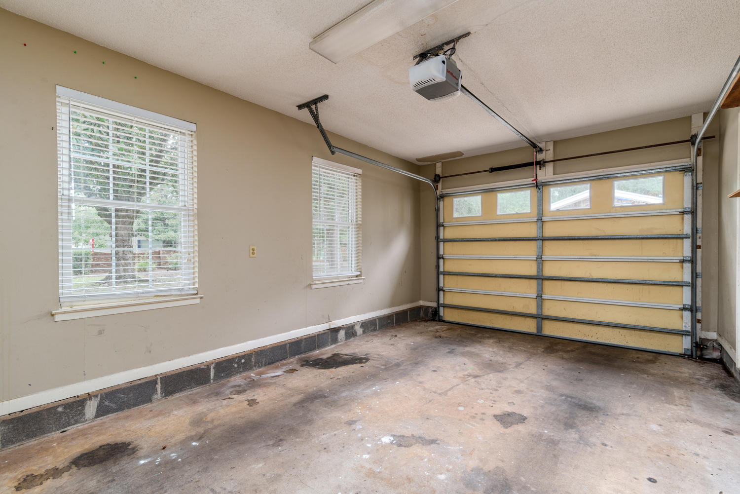 COLONY ESTATES - Residential