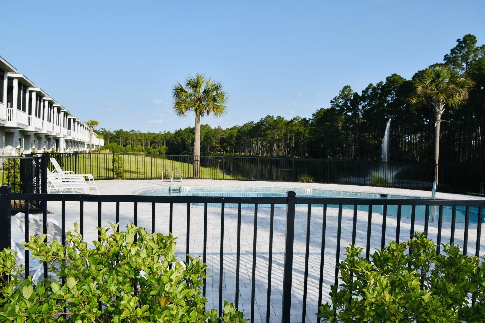 Kara Lake Townhomes - Residential