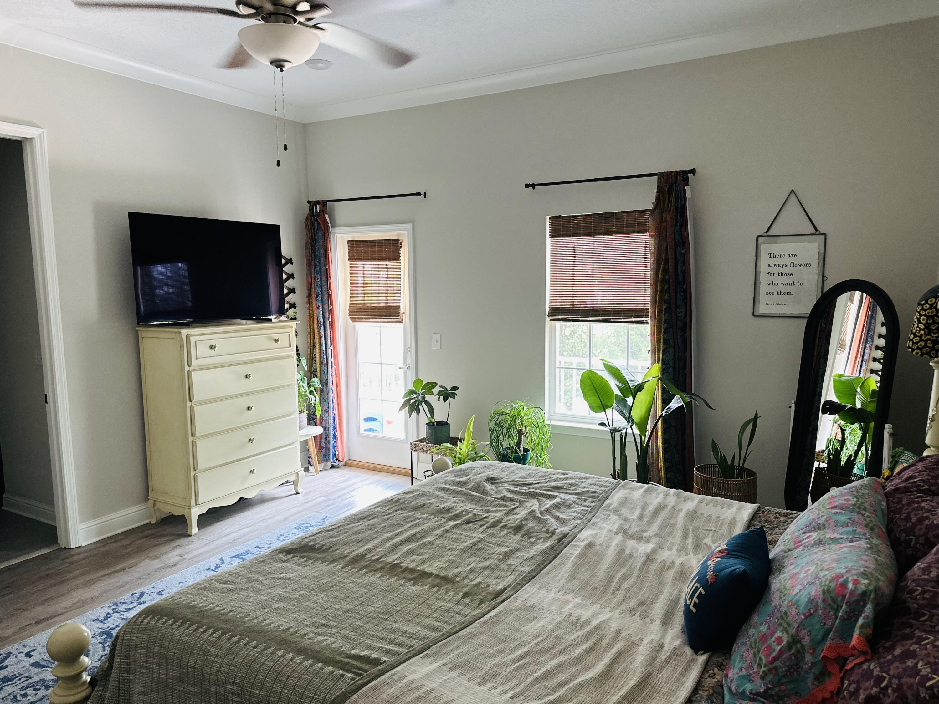 Kara Lake Townhomes - Residential
