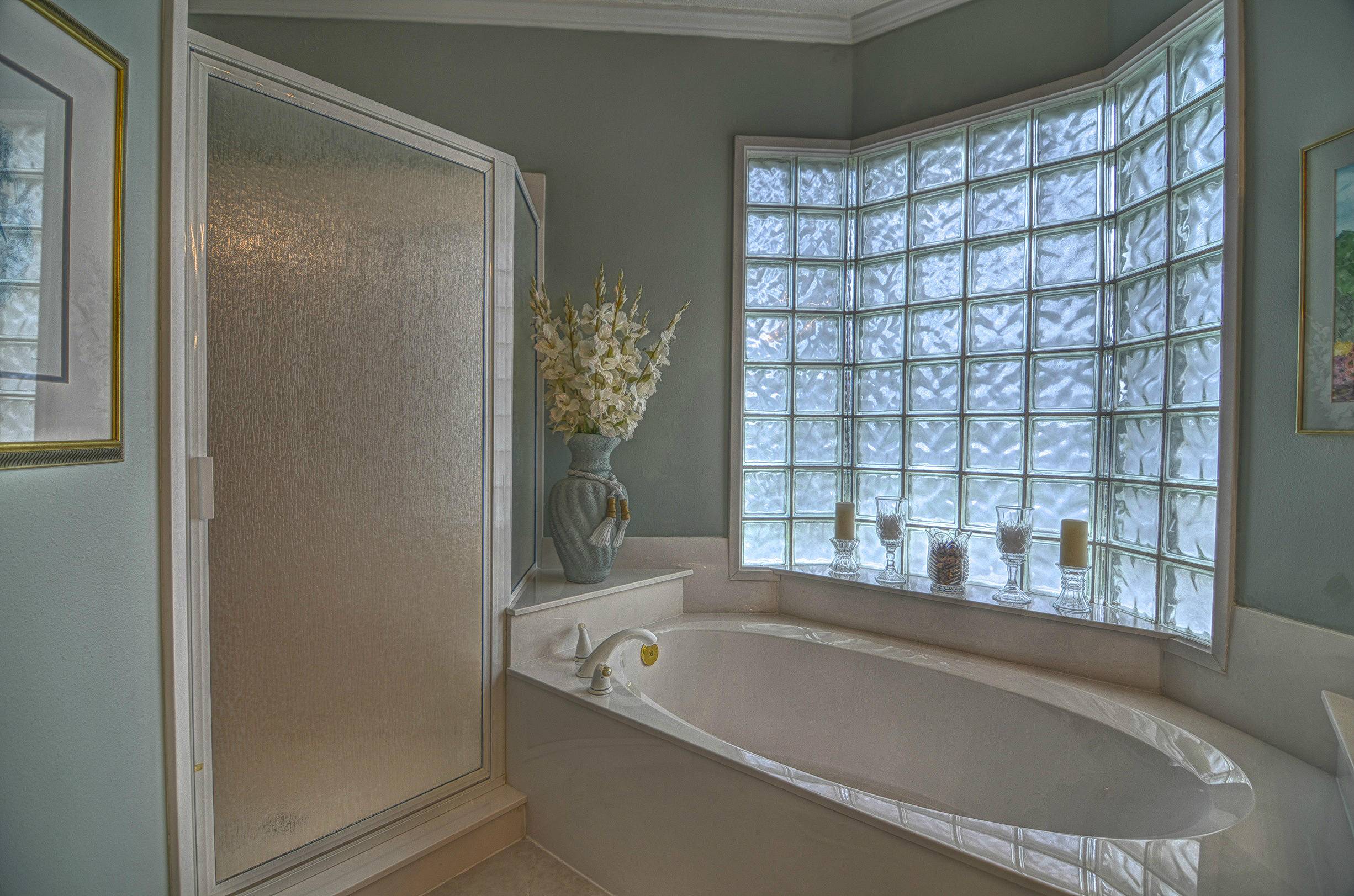 EMERALD LAKES PH 2 - Residential