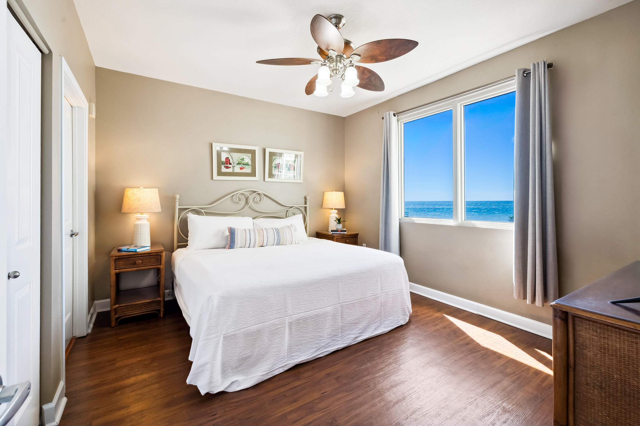 SHORES OF PANAMA - Residential
