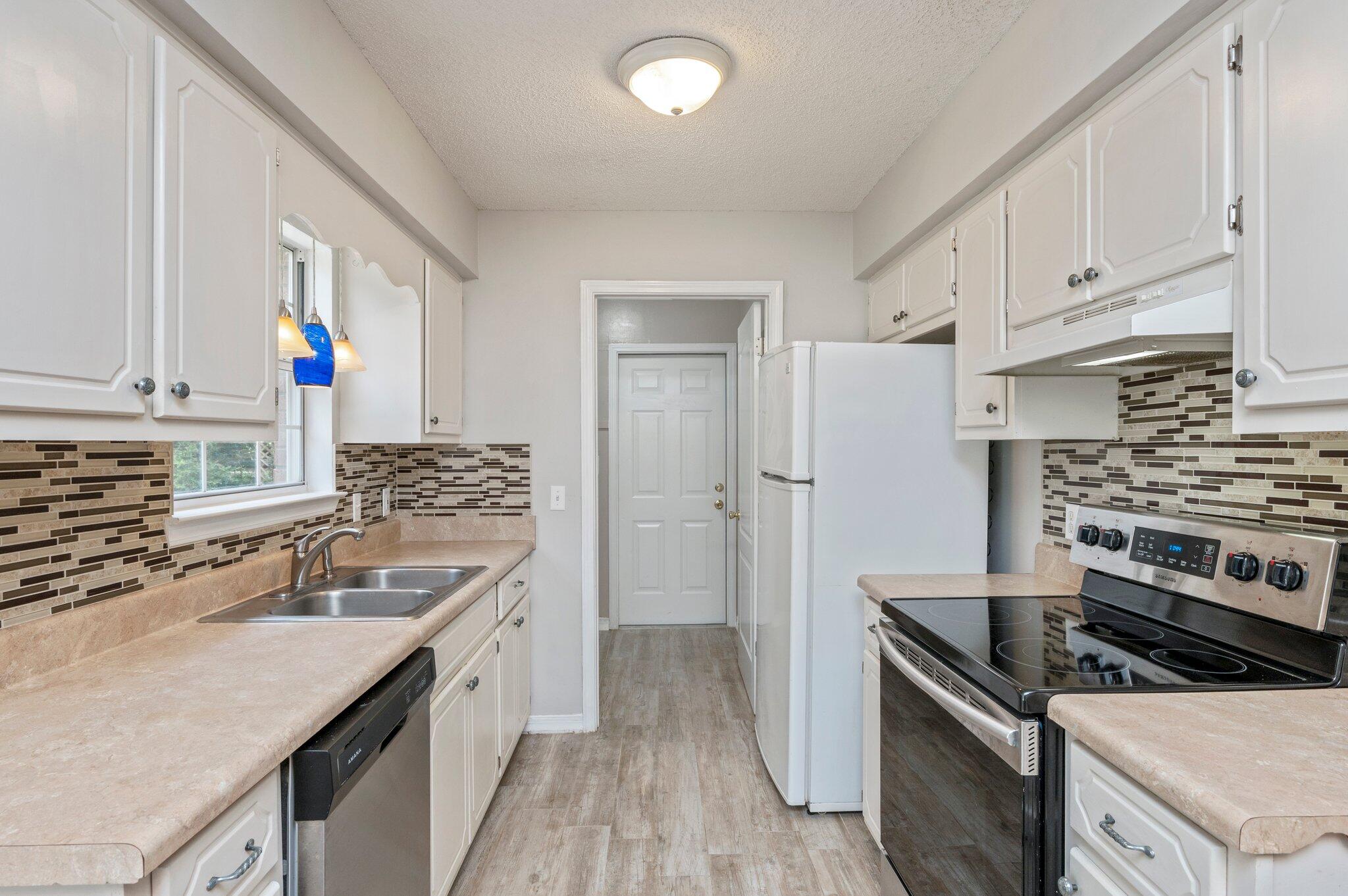 HIDDEN GLEN - Residential