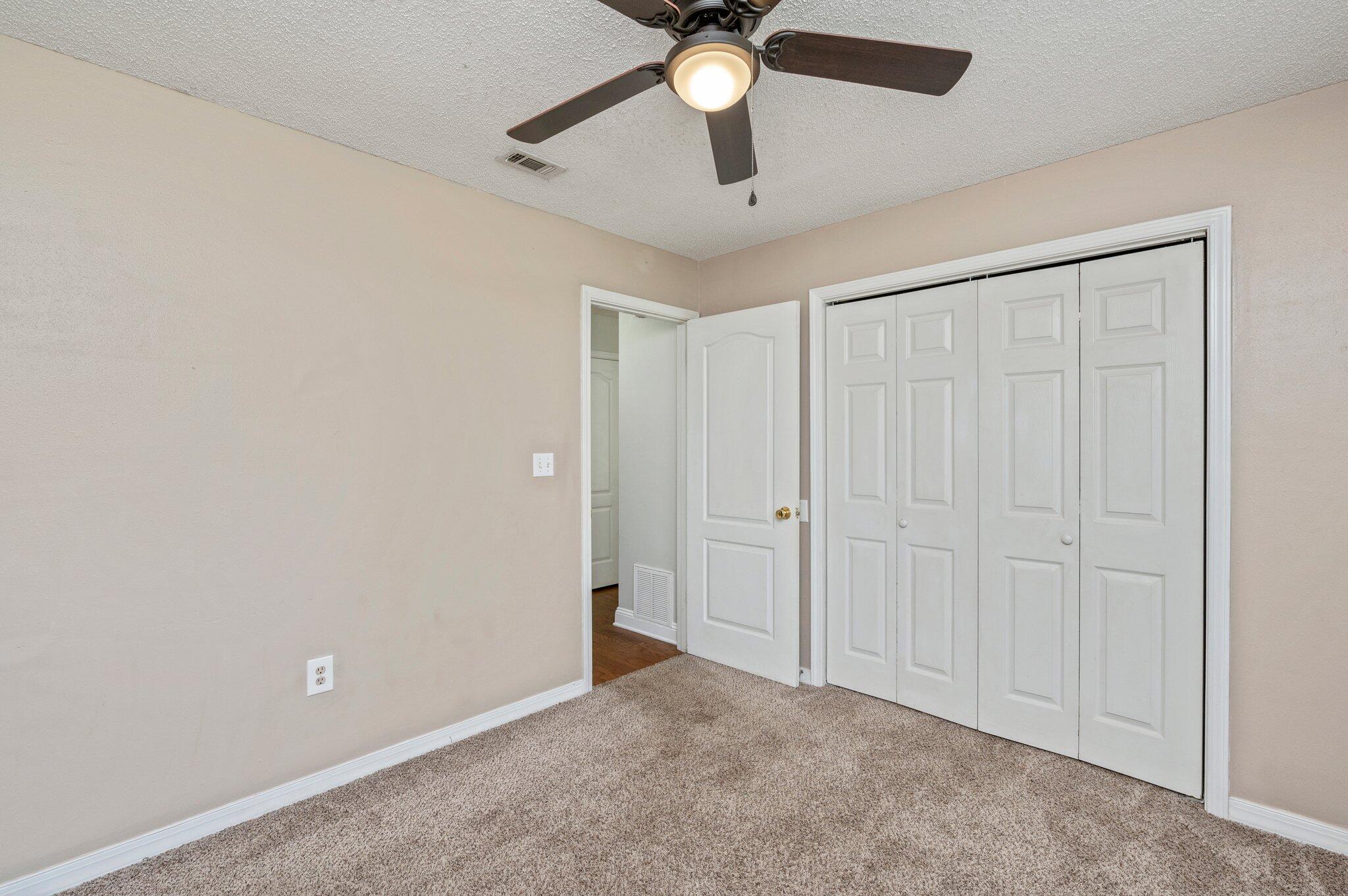 HIDDEN GLEN - Residential