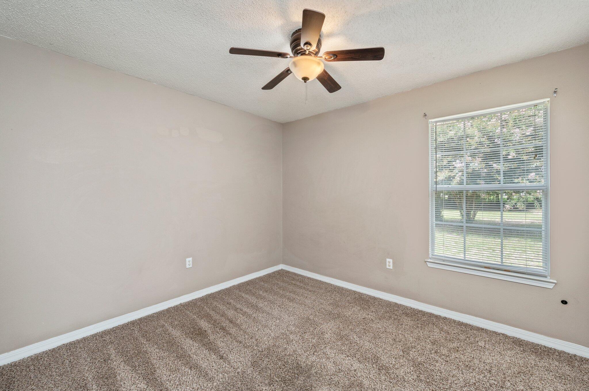 HIDDEN GLEN - Residential