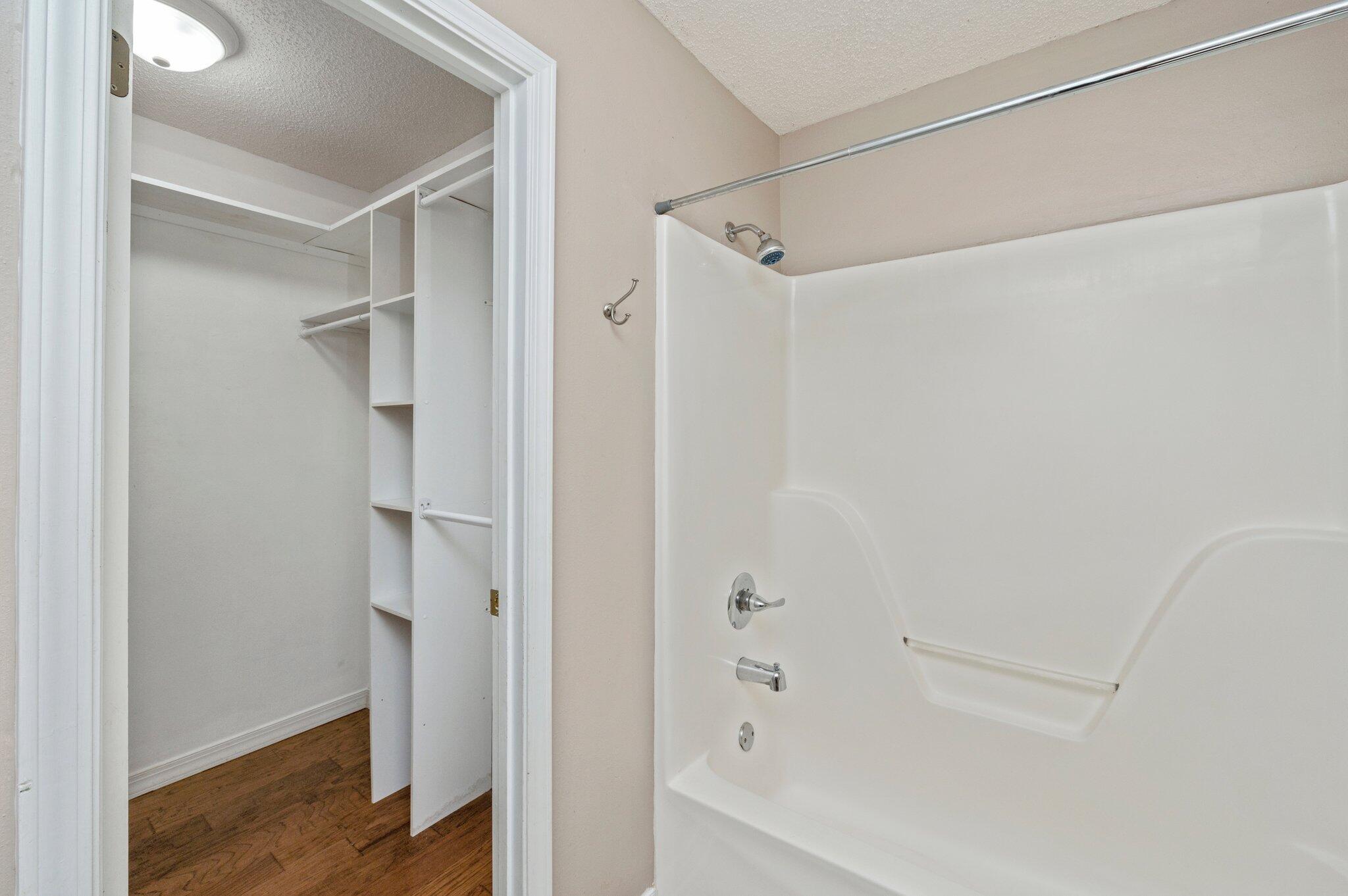 HIDDEN GLEN - Residential