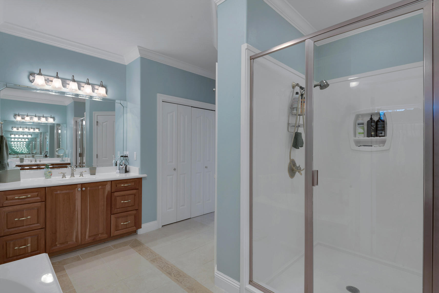 WARD COVE LANDING - Residential