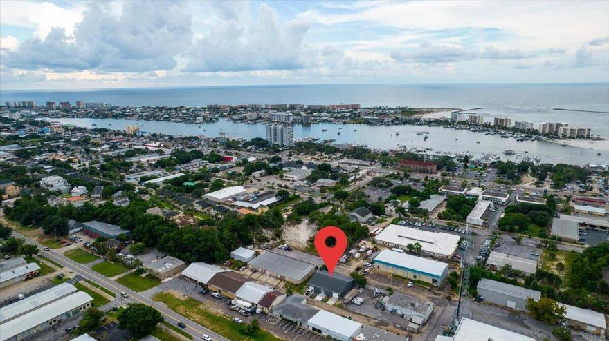 Fantastic Light Industrial office space totaling 4200 s.f. in the heart of Destin. Fully renovated with all new A/C, plumbing, paint, ceilings and electrical. This is the perfect space for a growing business with ease of access to Hwy 98. Two climate controlled cargo bays/garages or manufacturing workspace. Impressive office space with conference rooms, offices and 3 restrooms.