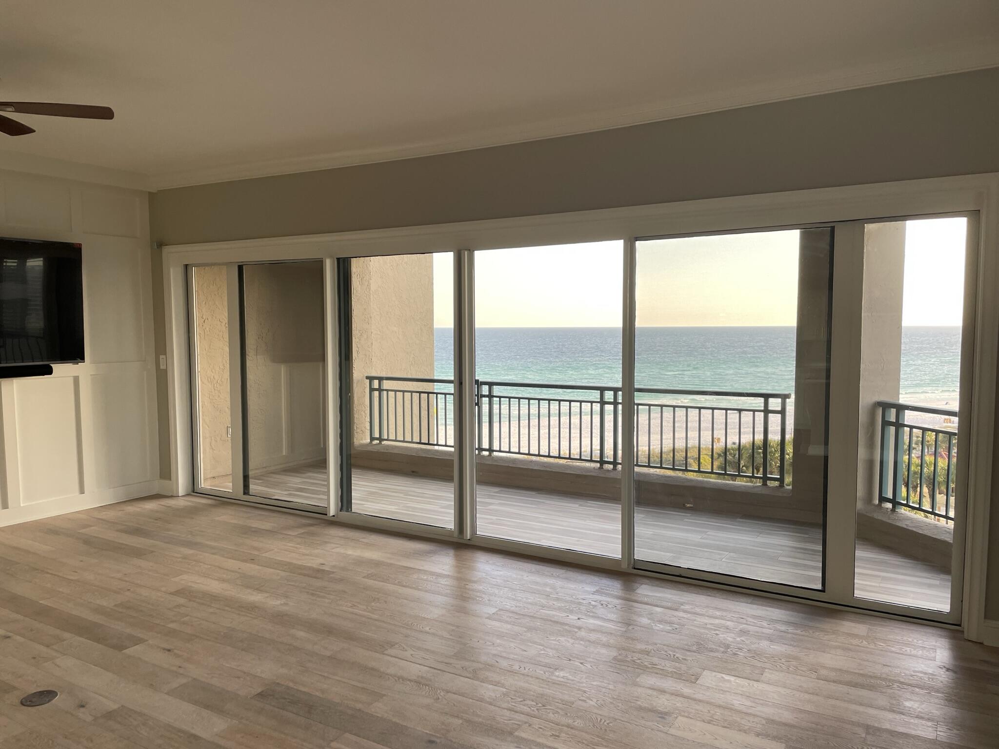 SOUTHWINDS II - Residential