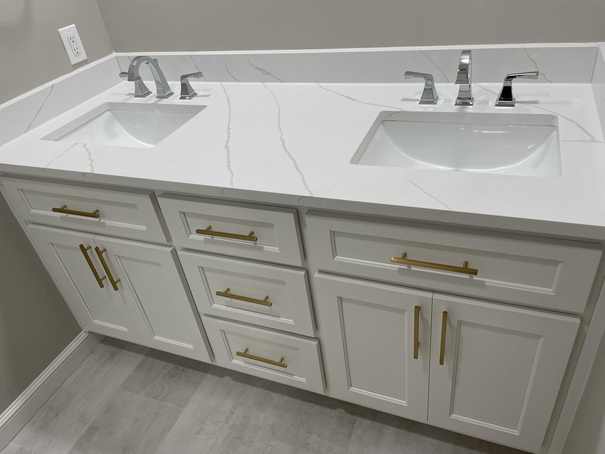 SOUTHWINDS II - Residential
