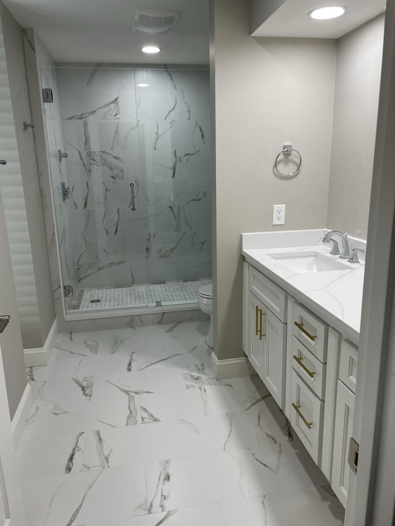 SOUTHWINDS II - Residential