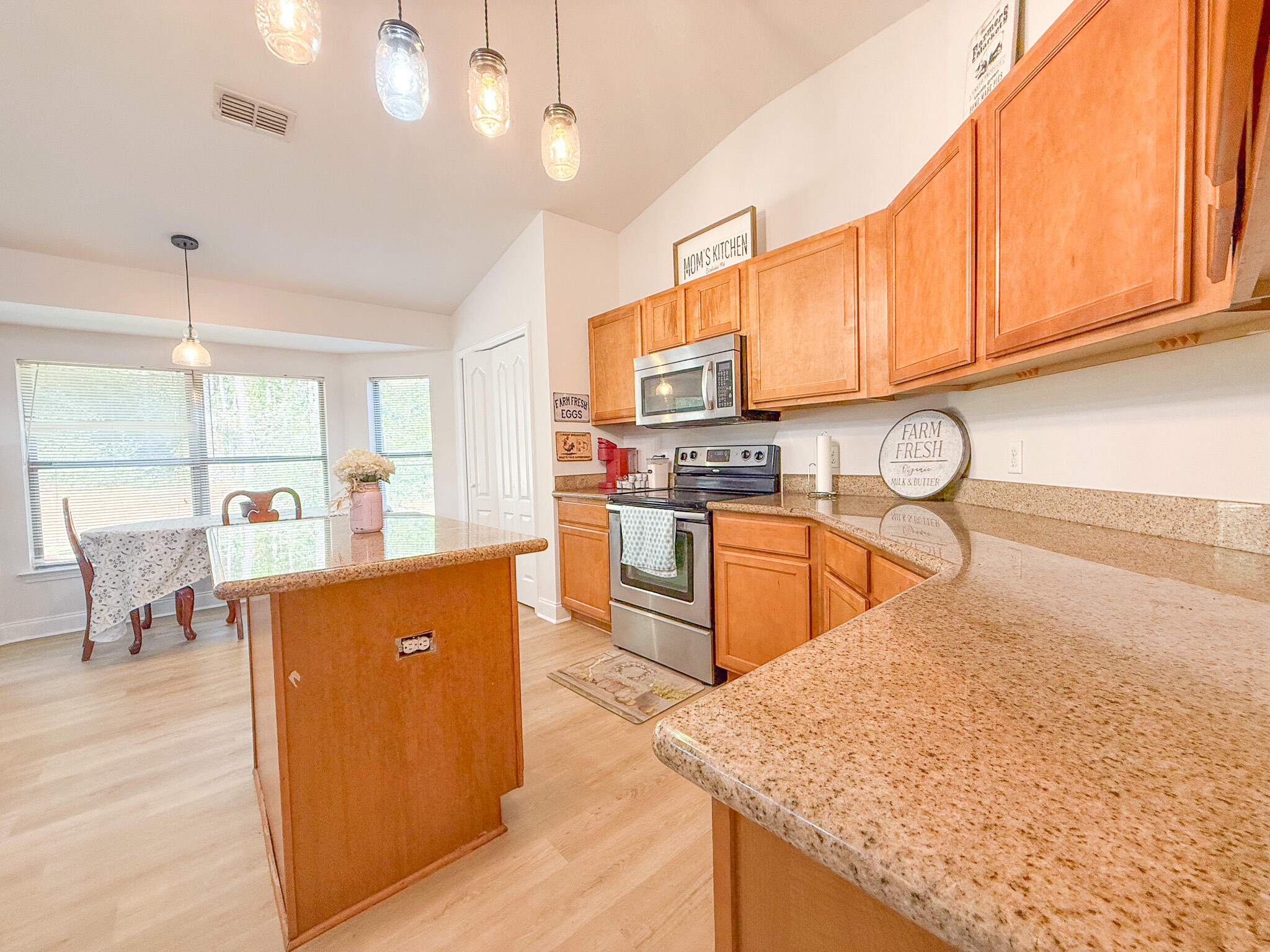 SILVER SPRINGS EST LOT 6 BLK B - Residential