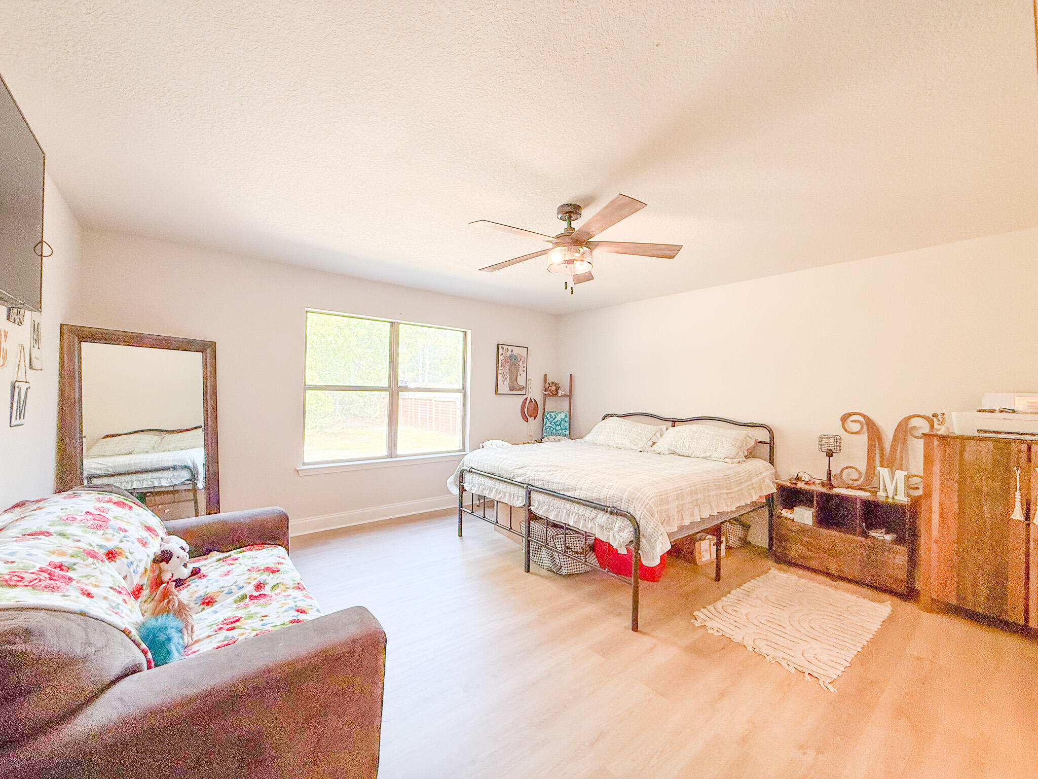 SILVER SPRINGS EST LOT 6 BLK B - Residential